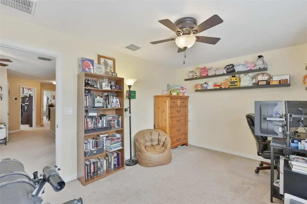 8718 Turnstone Haven Place Tampa FL 33619