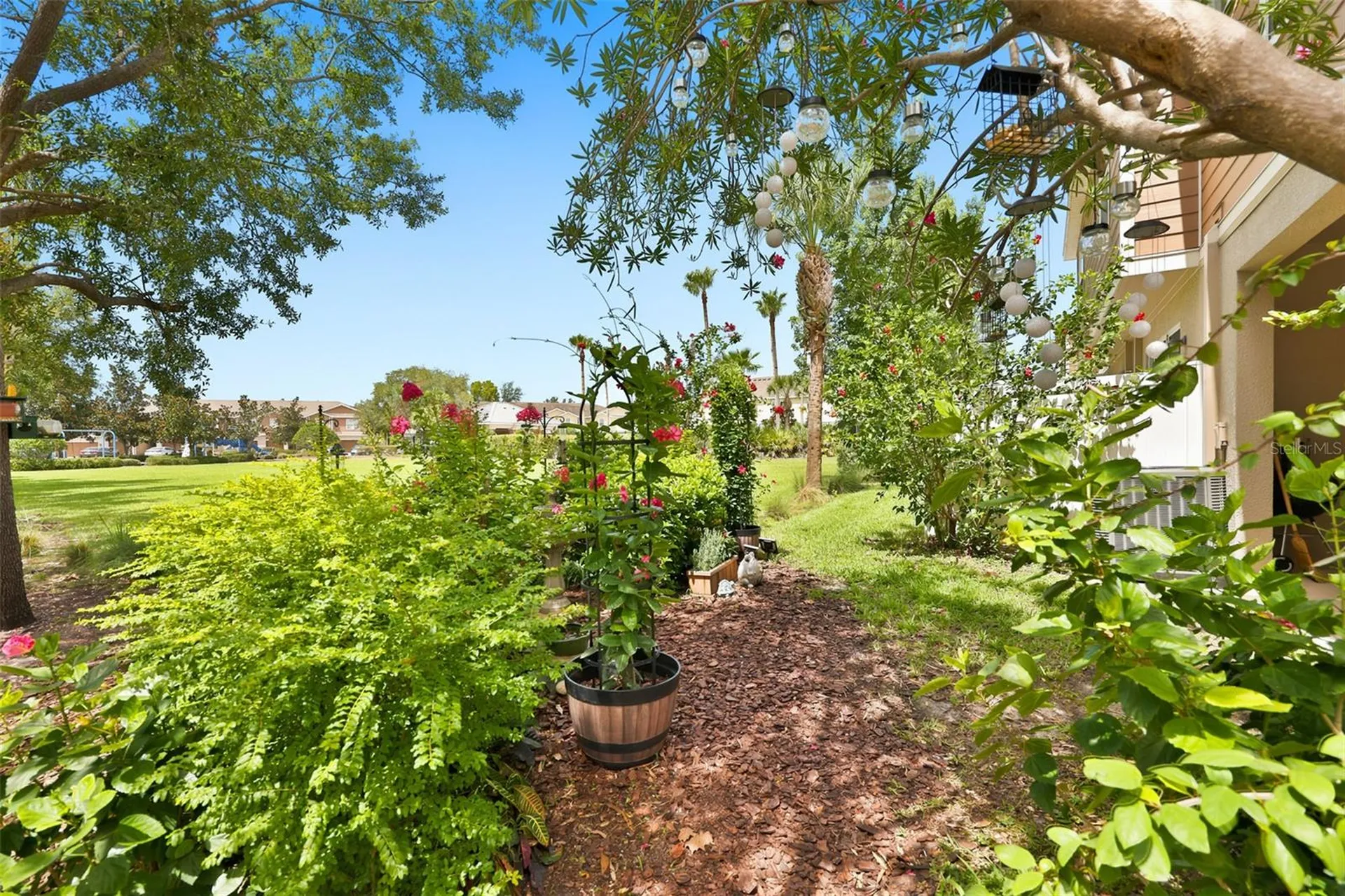 8718 Turnstone Haven Place Tampa FL 33619