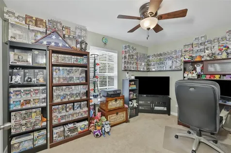 8718 Turnstone Haven Place Tampa FL 33619