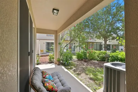 8718 Turnstone Haven Place Tampa FL 33619