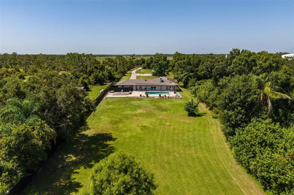 37951 Washington Loop Road Punta Gorda FL 33982