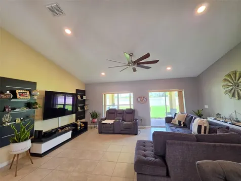 3875 Golden Knot Drive Kissimmee FL 34746