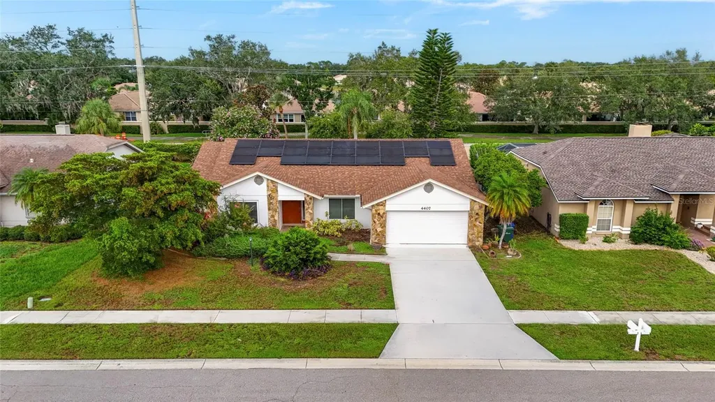 4407 Diamond Circle N Sarasota FL 34233