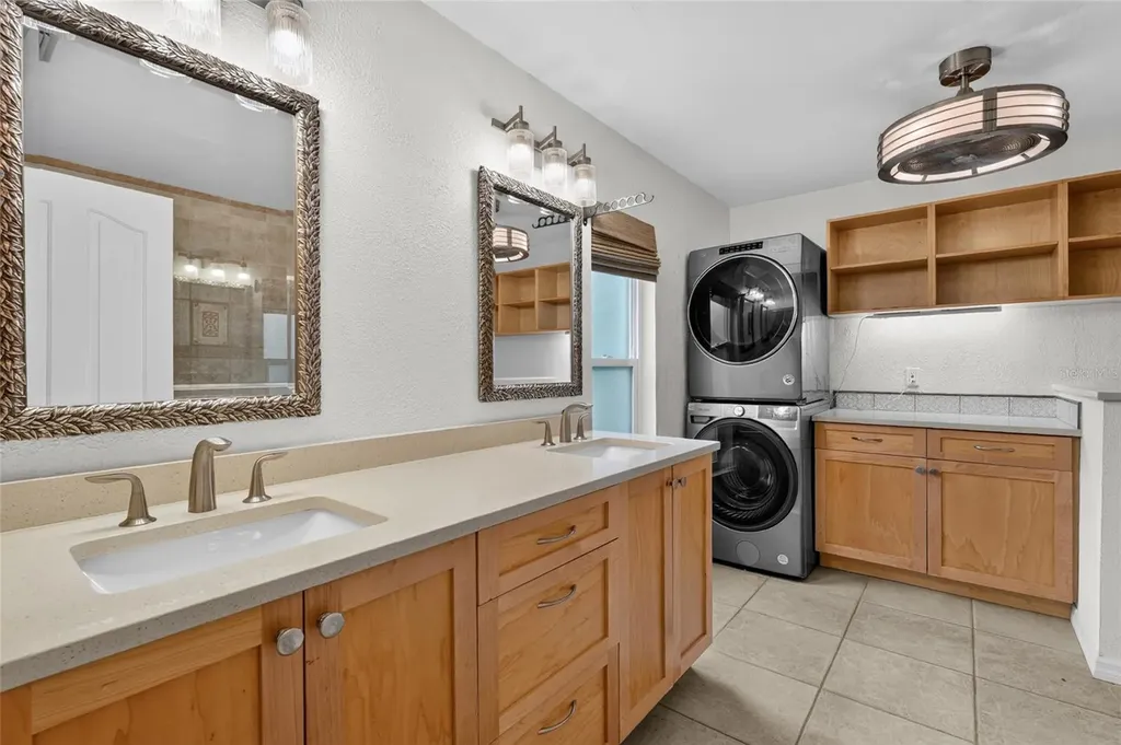 4407 Diamond Circle N Sarasota FL 34233