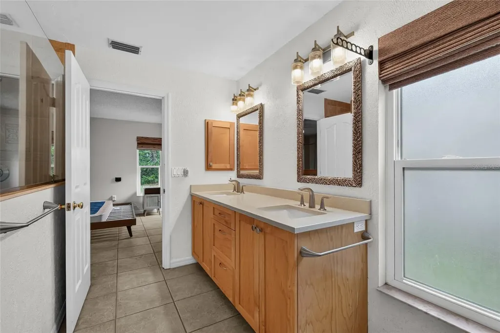 4407 Diamond Circle N Sarasota FL 34233