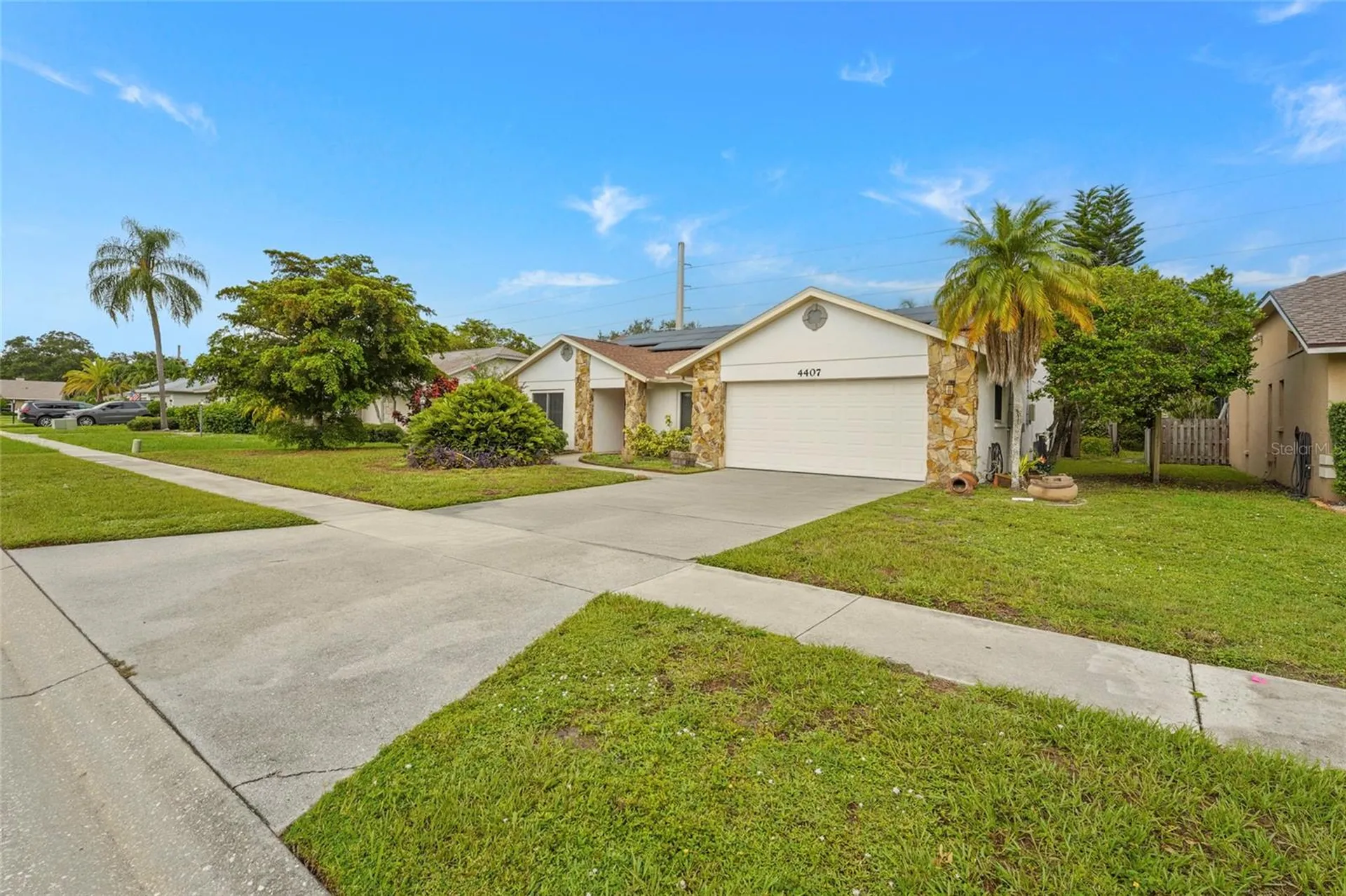 4407 Diamond Circle N Sarasota FL 34233