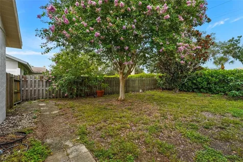 4407 Diamond Circle N Sarasota FL 34233