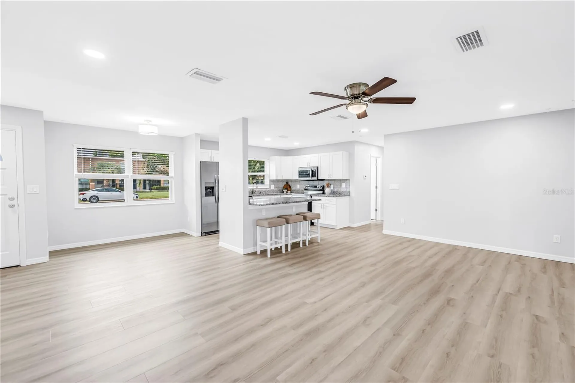 1165 66th Avenue S St Petersburg FL 33705