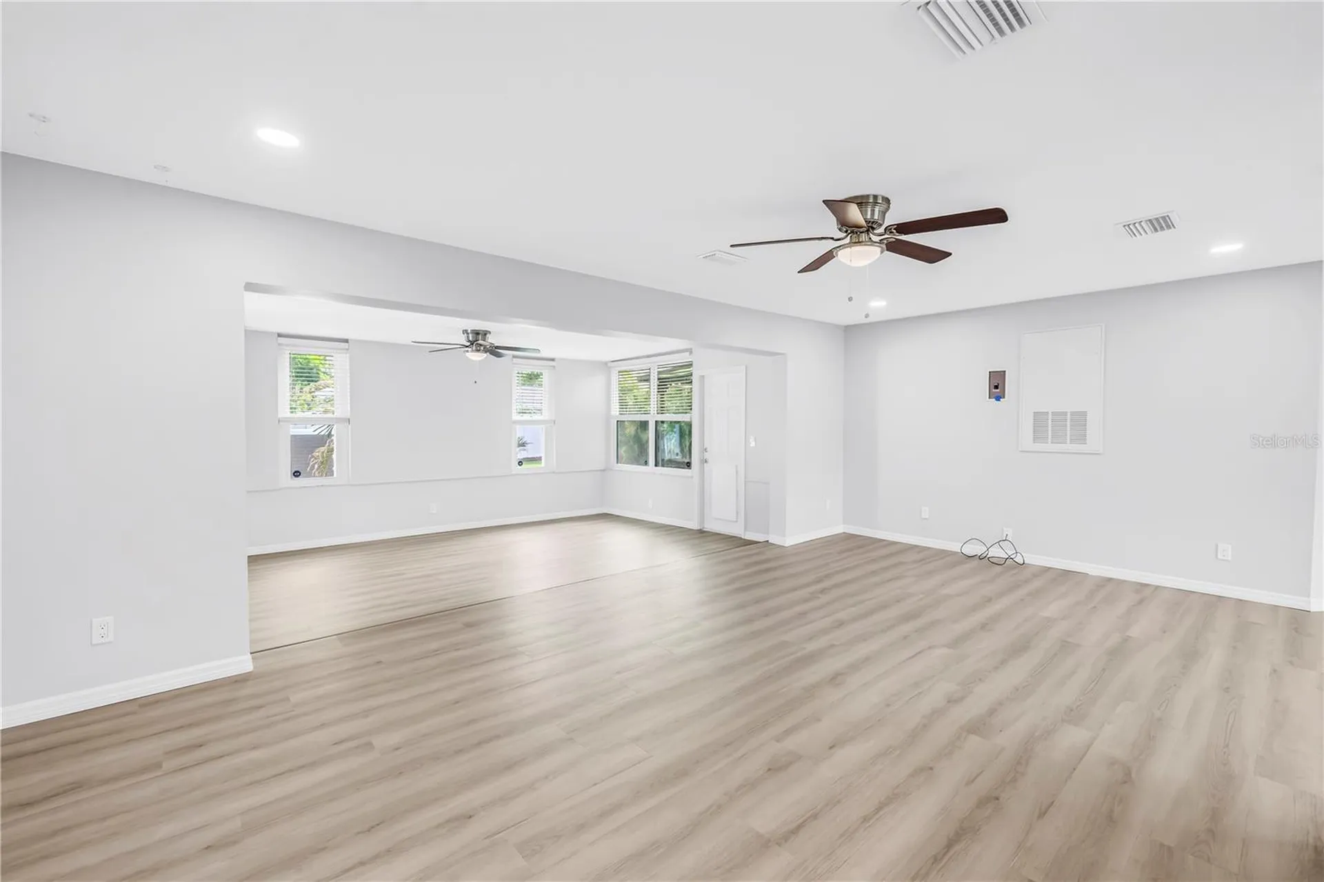 1165 66th Avenue S St Petersburg FL 33705