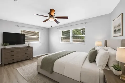 1165 66th Avenue S St Petersburg FL 33705