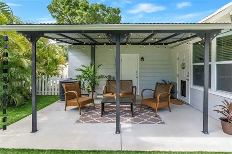 1165 66th Avenue S St Petersburg FL 33705