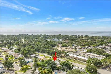 1165 66th Avenue S St Petersburg FL 33705