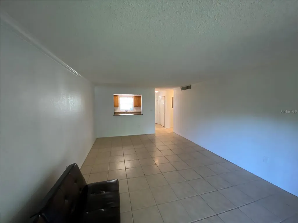 972 La Costa Circle Sarasota FL 34237