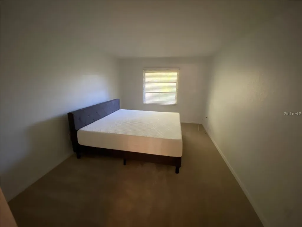 972 La Costa Circle Sarasota FL 34237