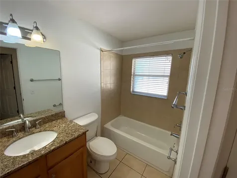 972 La Costa Circle Sarasota FL 34237