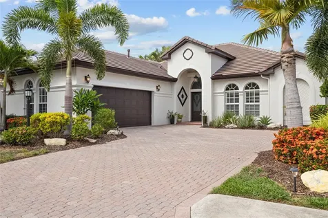 7622 Desert Inn Way Bradenton FL 34202