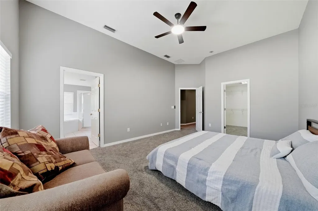 5553 Braddock Drive Zephyrhills FL 33541