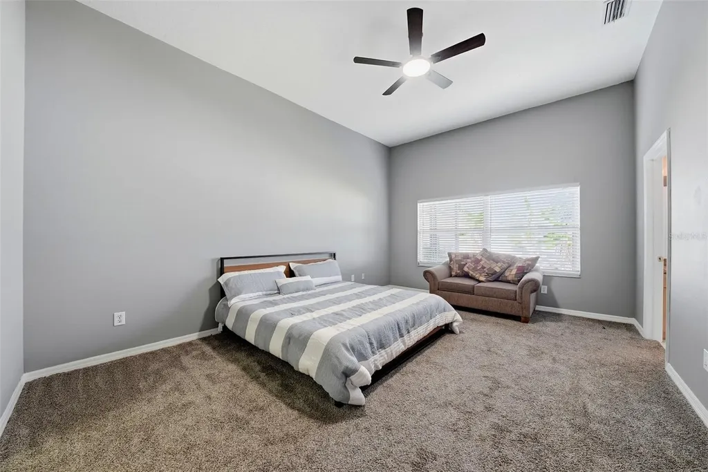 5553 Braddock Drive Zephyrhills FL 33541