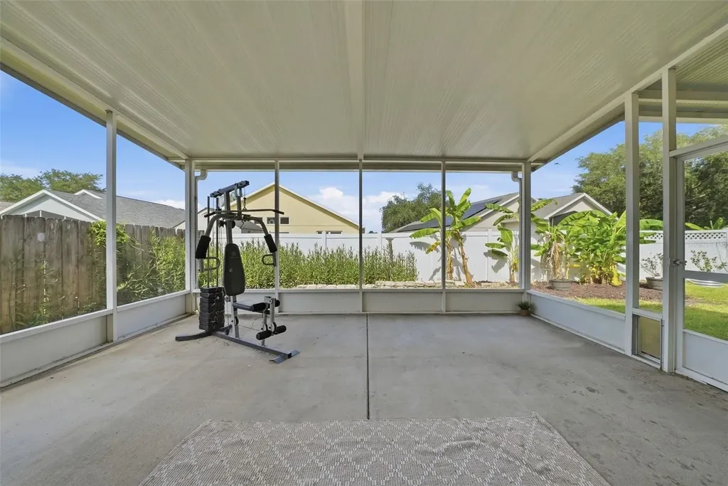 5553 Braddock Drive Zephyrhills FL 33541