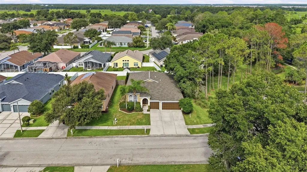 5553 Braddock Drive Zephyrhills FL 33541