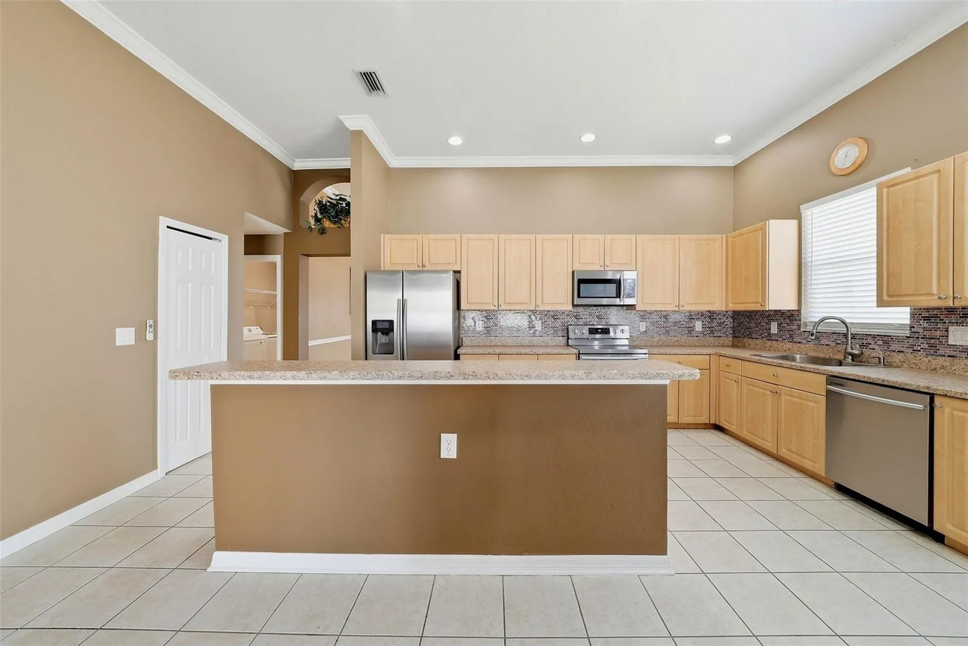 5553 Braddock Drive Zephyrhills FL 33541