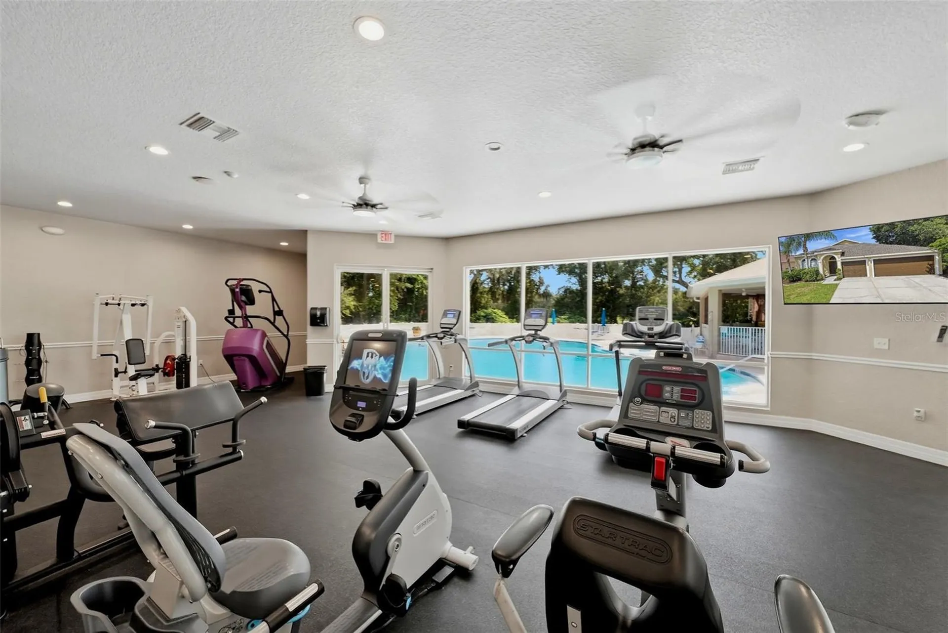 5553 Braddock Drive Zephyrhills FL 33541