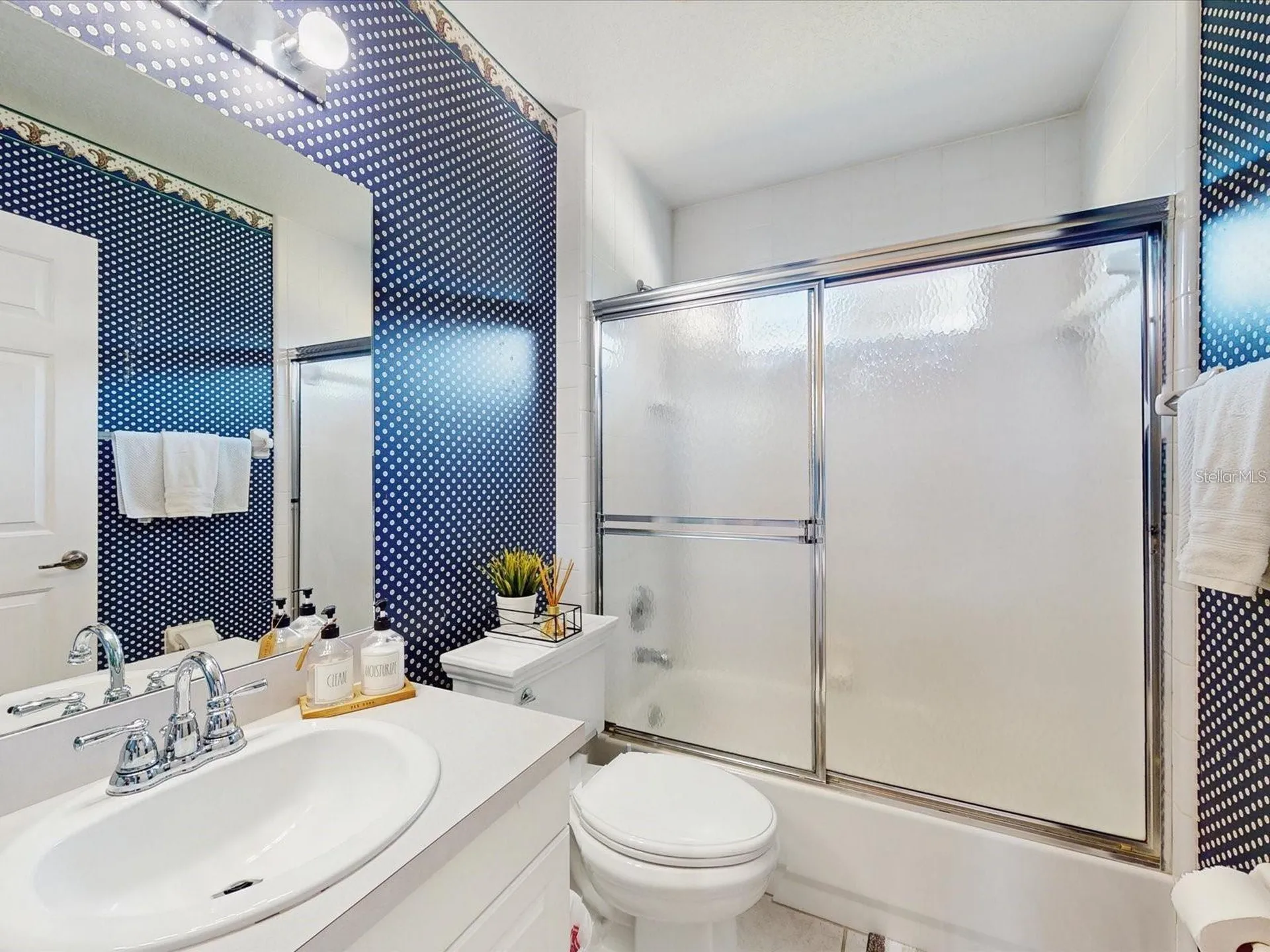2211 Jessica Lane Kissimmee FL 34744