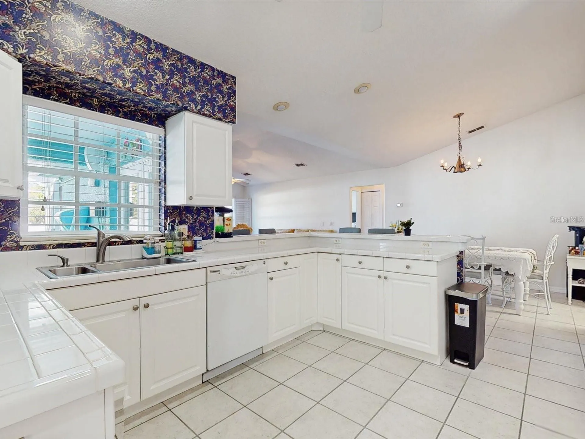 2211 Jessica Lane Kissimmee FL 34744