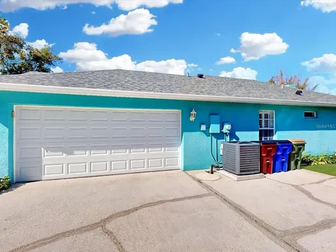 2211 Jessica Lane Kissimmee FL 34744