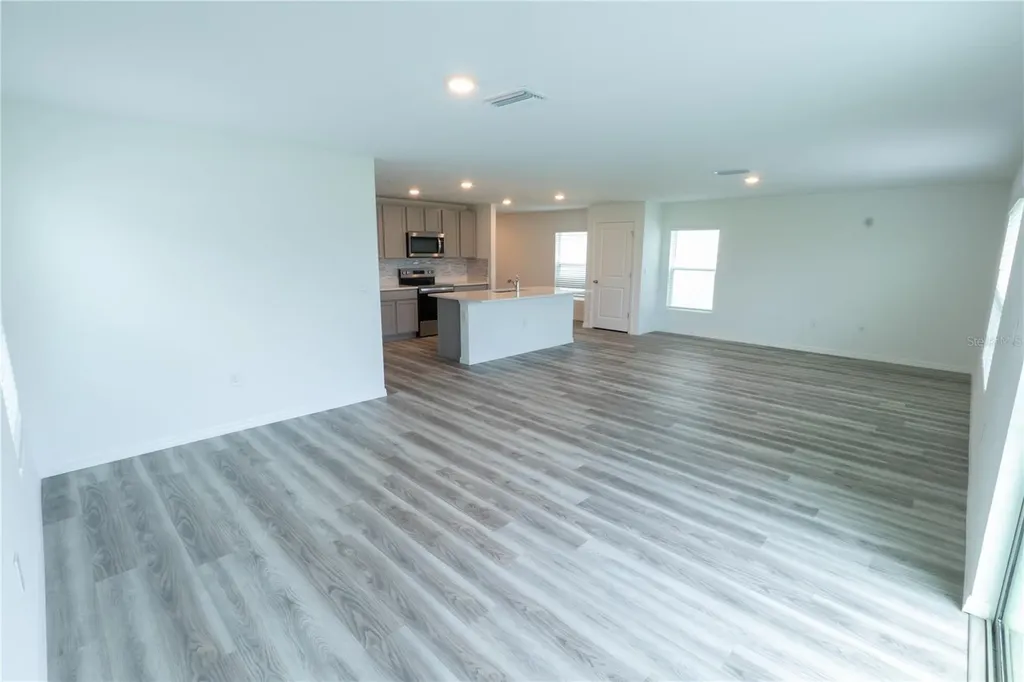4409 Sand Dollar Way Zephyrhills FL 33541