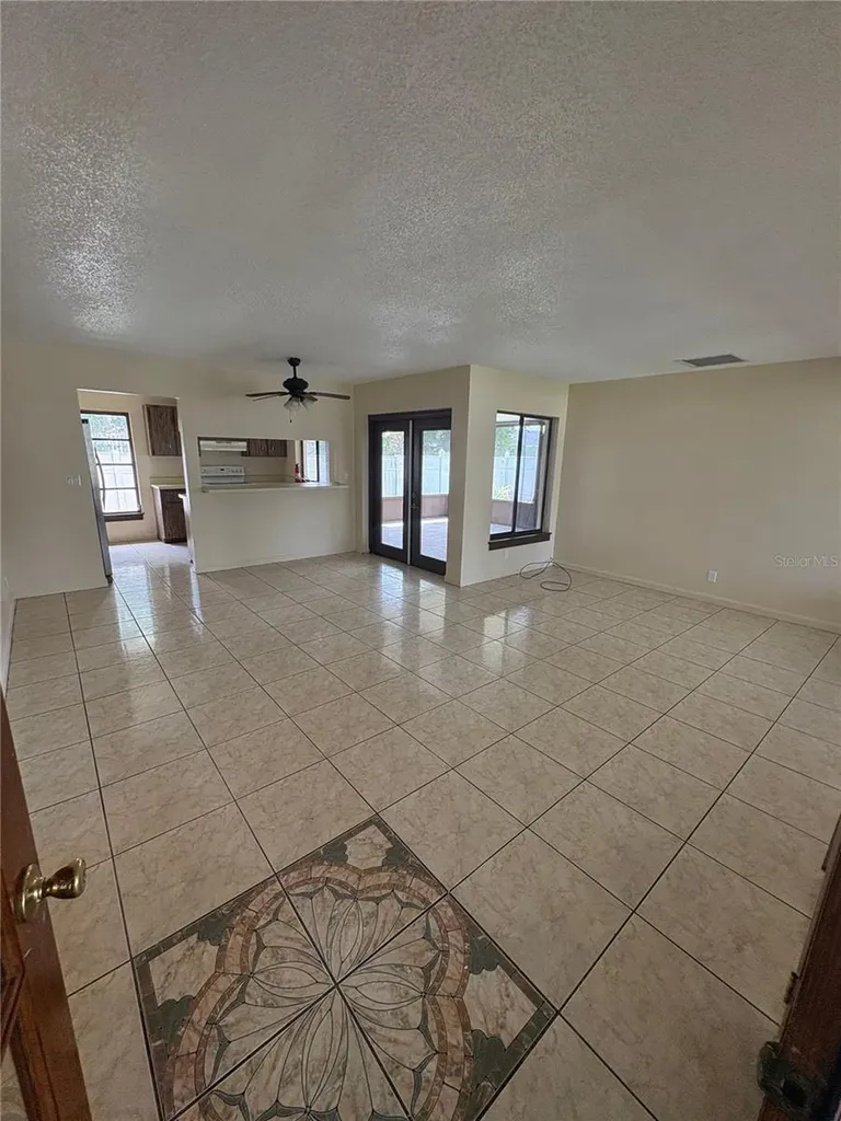 11 Trophy Lane Kissimmee FL 34759