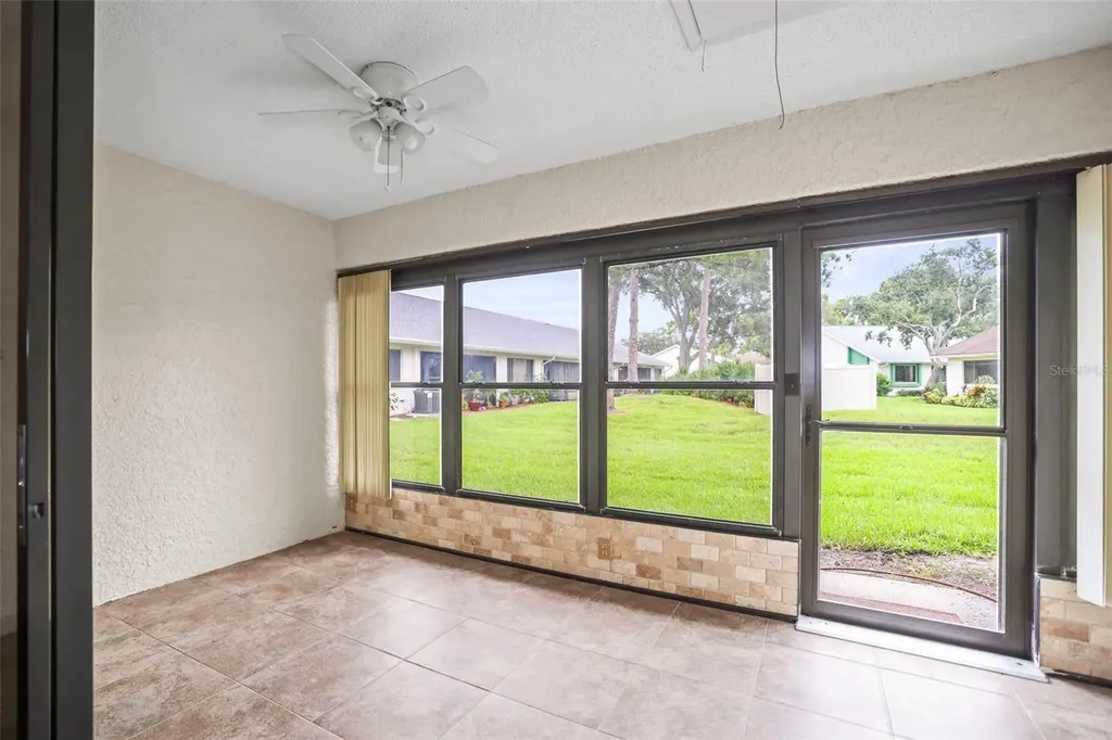 2556 Royal Pines Circle Clearwater FL 33763