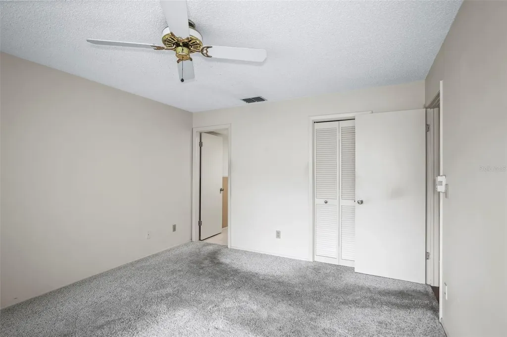 2556 Royal Pines Circle Clearwater FL 33763