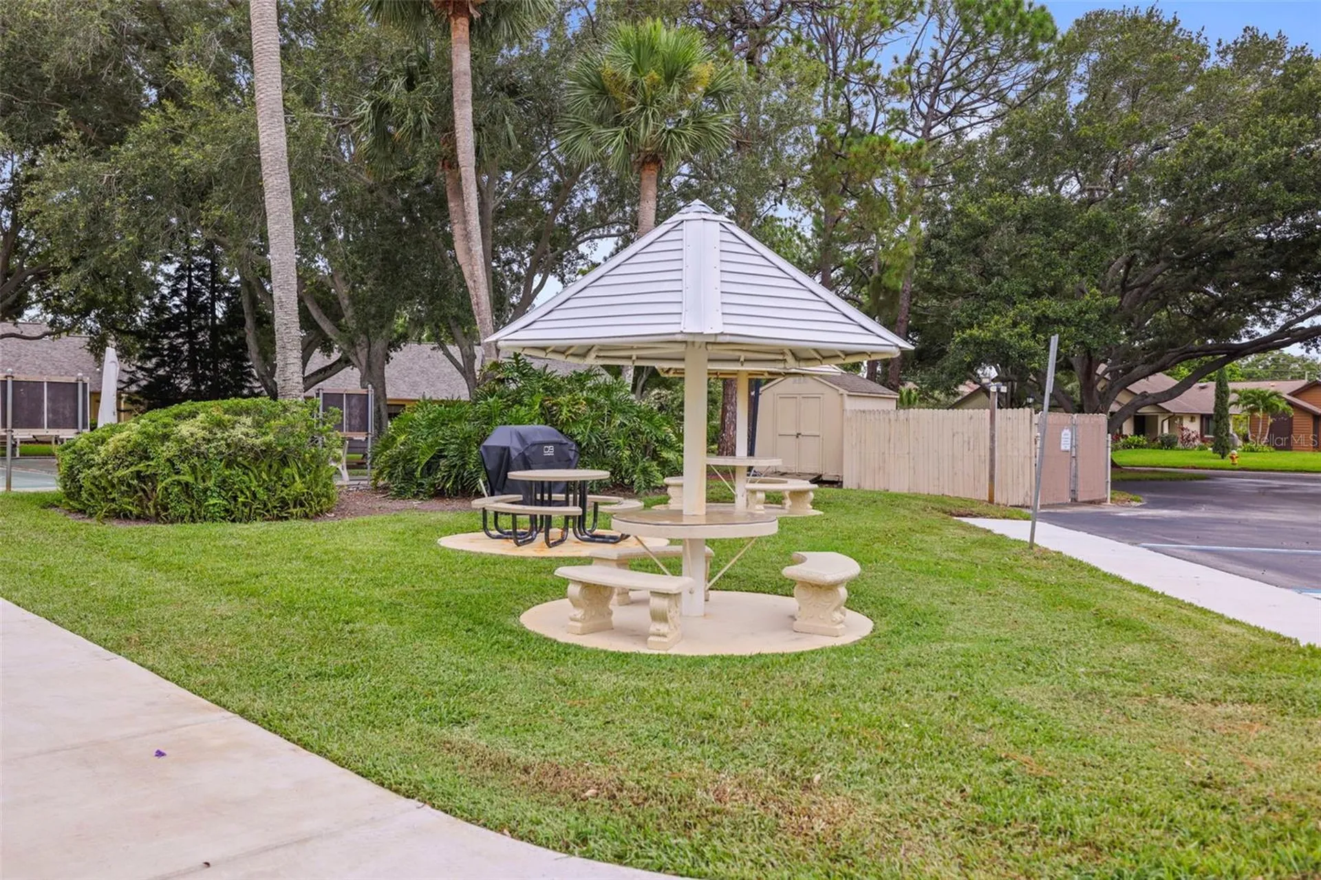 2556 Royal Pines Circle Clearwater FL 33763