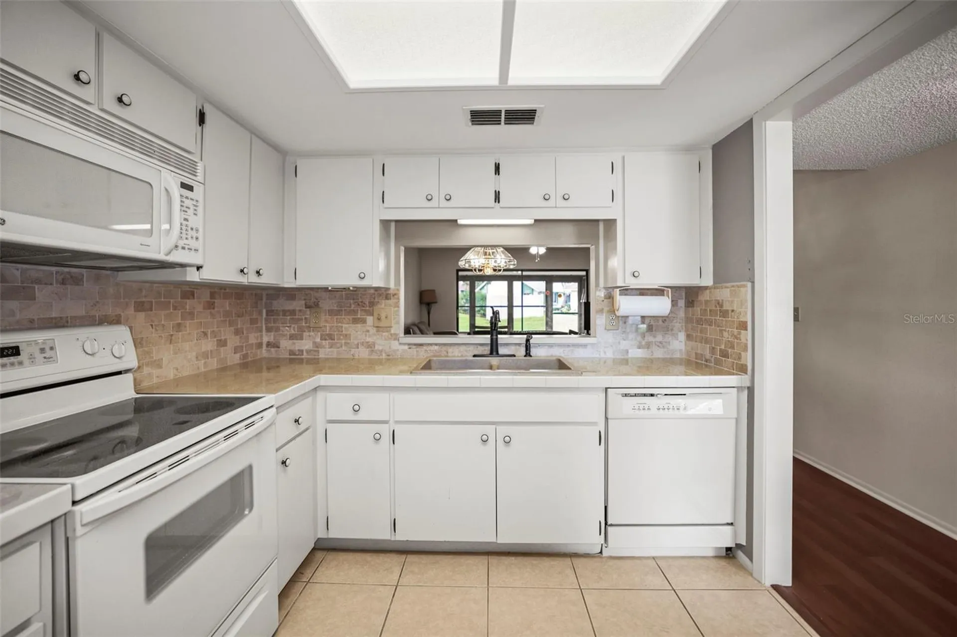 2556 Royal Pines Circle Clearwater FL 33763