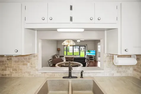 2556 Royal Pines Circle Clearwater FL 33763