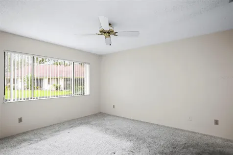 2556 Royal Pines Circle Clearwater FL 33763
