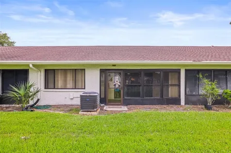 2556 Royal Pines Circle Clearwater FL 33763