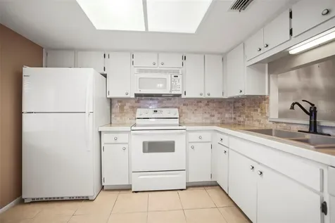 2556 Royal Pines Circle Clearwater FL 33763