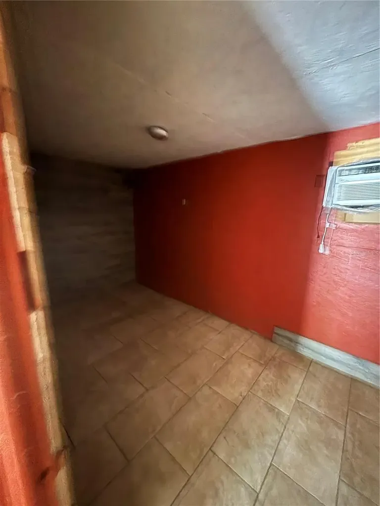 1906 Hanson Street Fort Myers FL 33901