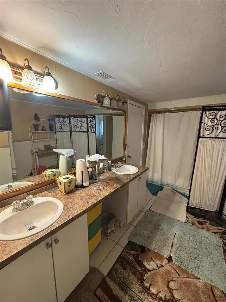 1906 Hanson Street Fort Myers FL 33901
