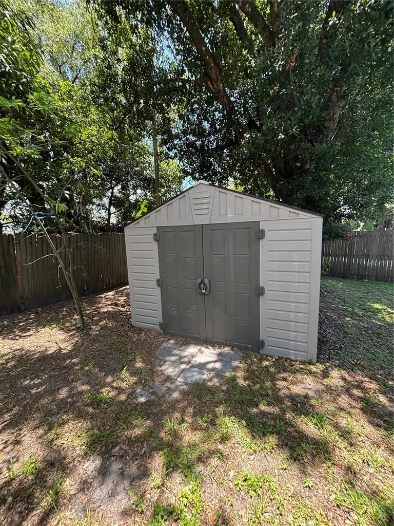 1906 Hanson Street Fort Myers FL 33901