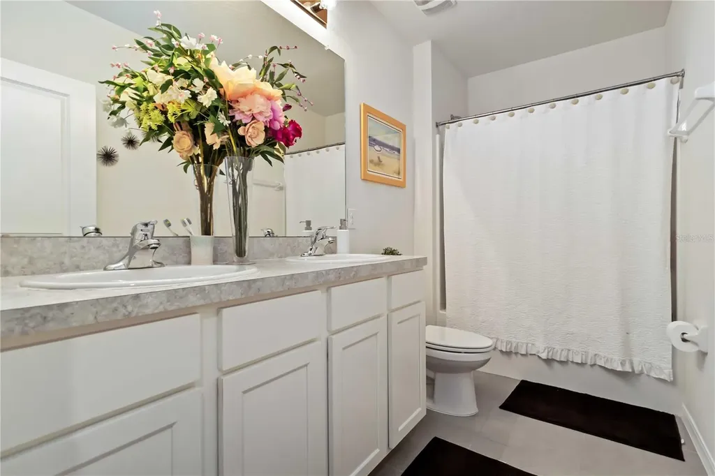 5904 Silver Sage Way Sarasota FL 34232