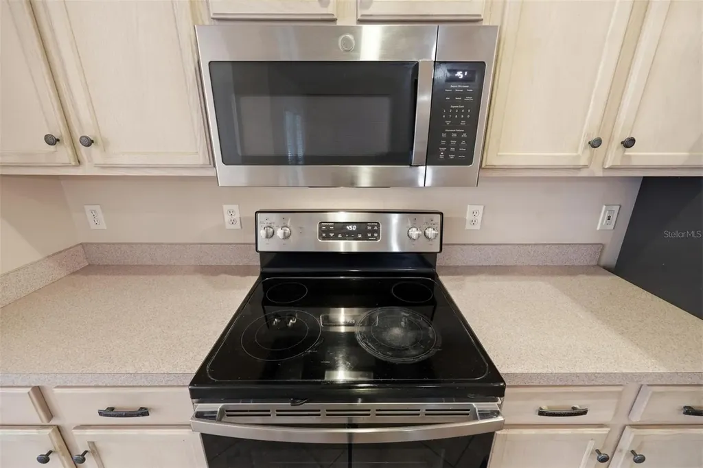 6828 SW 82nd Terrace Gainesville FL 32608