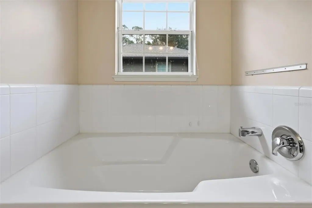 6828 SW 82nd Terrace Gainesville FL 32608