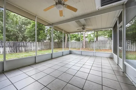 6828 SW 82nd Terrace Gainesville FL 32608