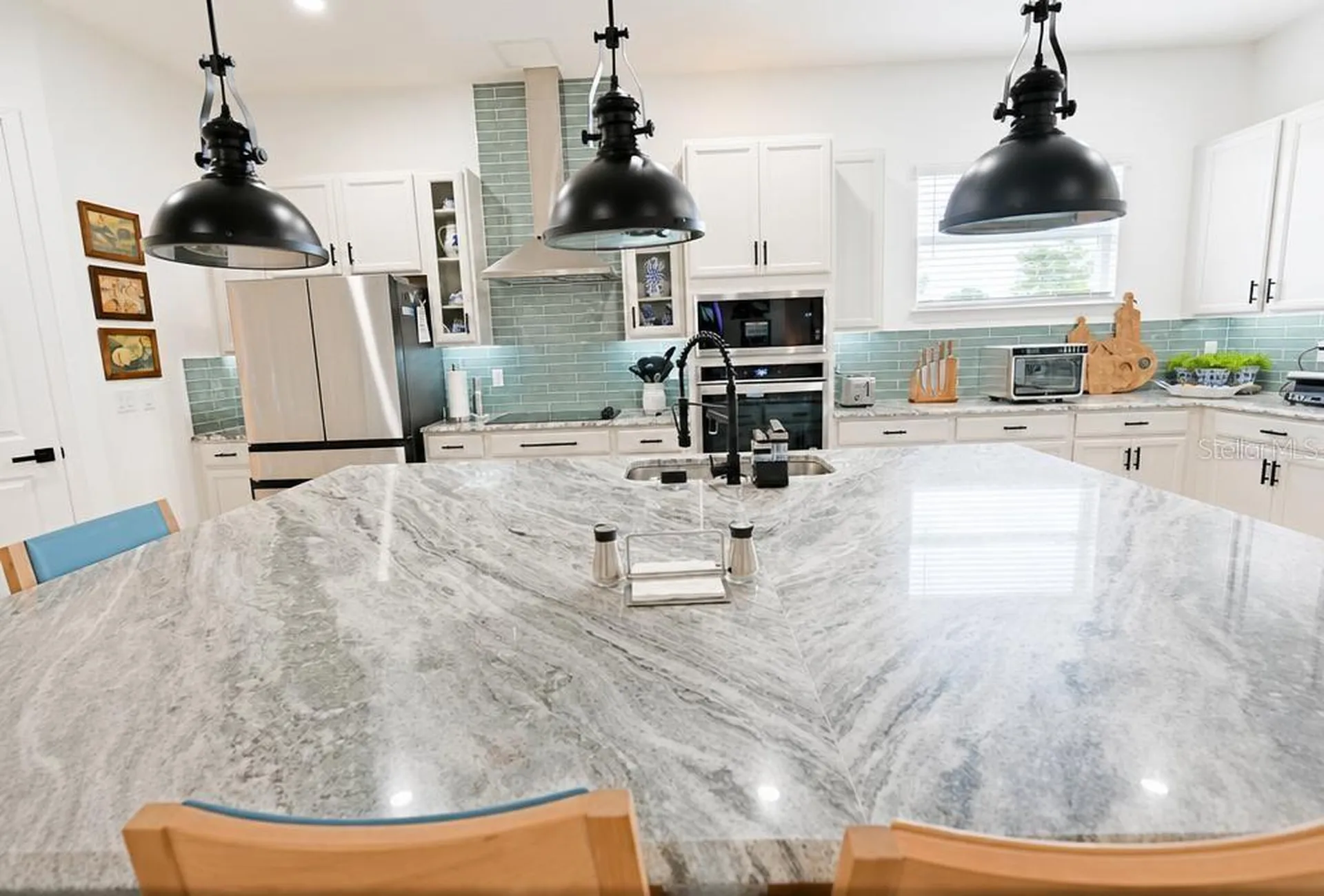 17649 Live Oak Drive Tavares FL 32778
