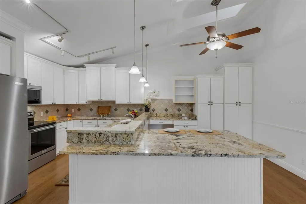 1154 Waterfall Lane Lakeland FL 33803