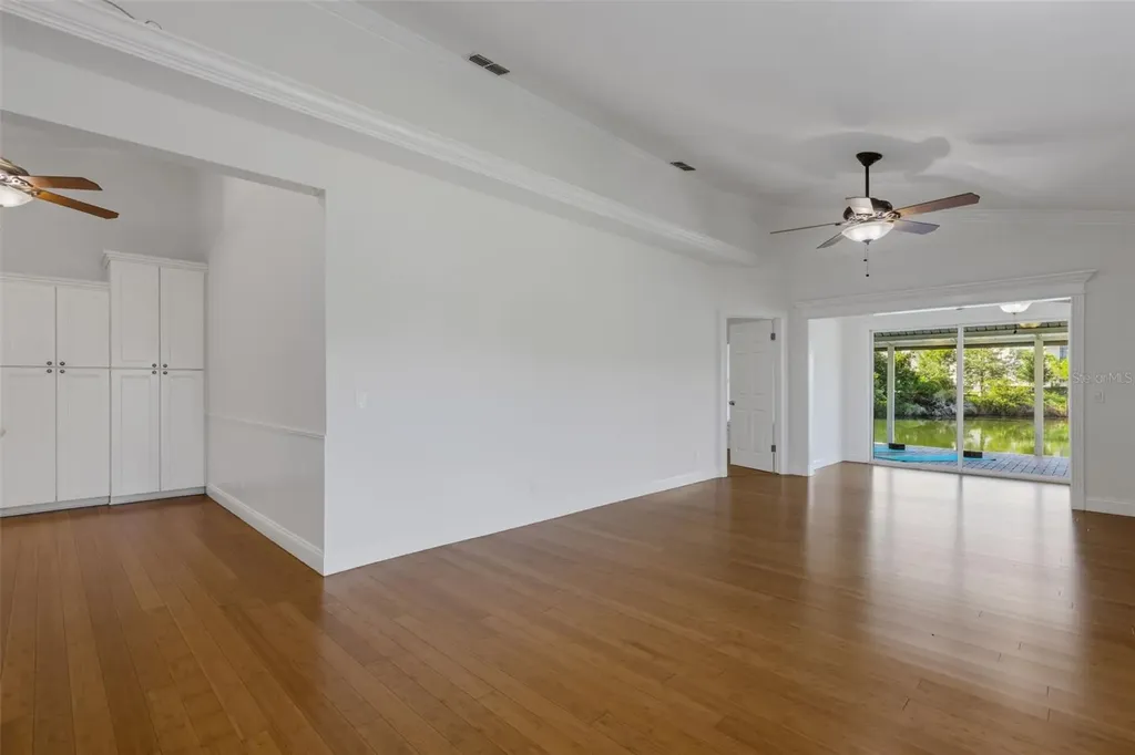 1154 Waterfall Lane Lakeland FL 33803