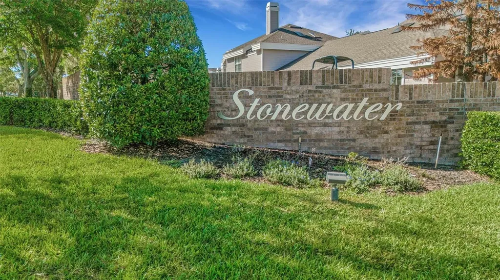 1154 Waterfall Lane Lakeland FL 33803